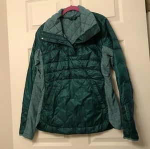 The Fluff Lululemon Jacke